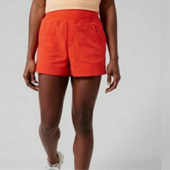 Athleta Pants - Athleta High Waist Orange Trekkie North Short Size 6